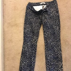 Patterned crop pants
